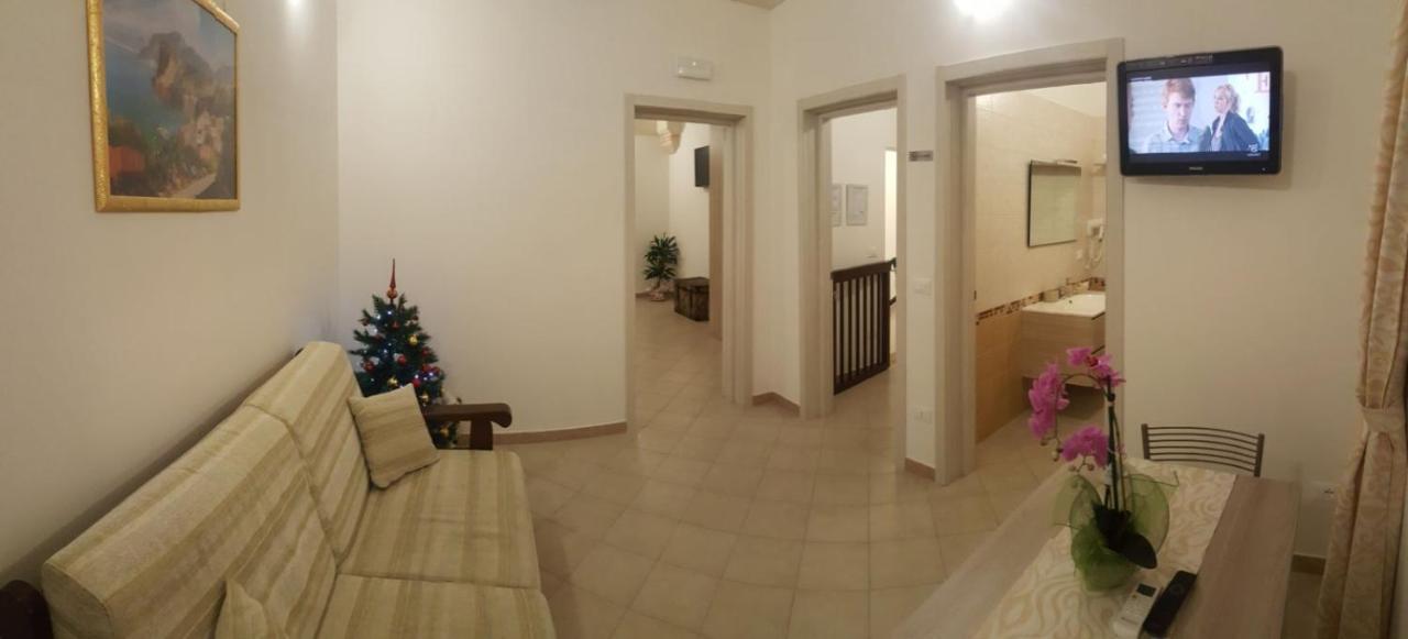 Alimar B&B Lizzano  Bagian luar foto