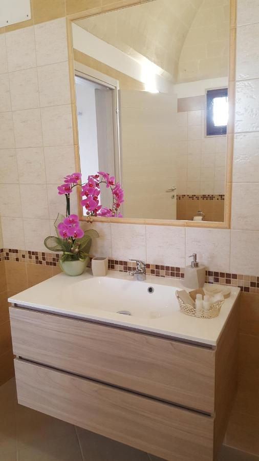 Alimar B&B Lizzano  Bagian luar foto