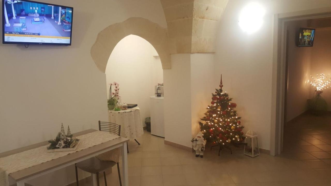 Alimar B&B Lizzano  Bagian luar foto